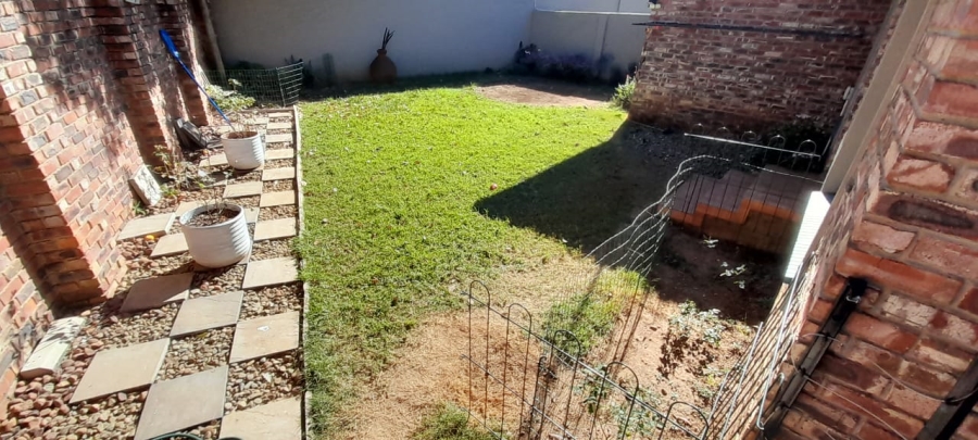 2 Bedroom Property for Sale in Wilkoppies North West